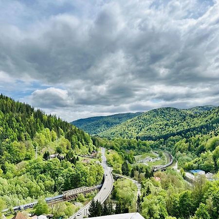 Appartamento Sky Is The Limit Sinaia Esterno foto