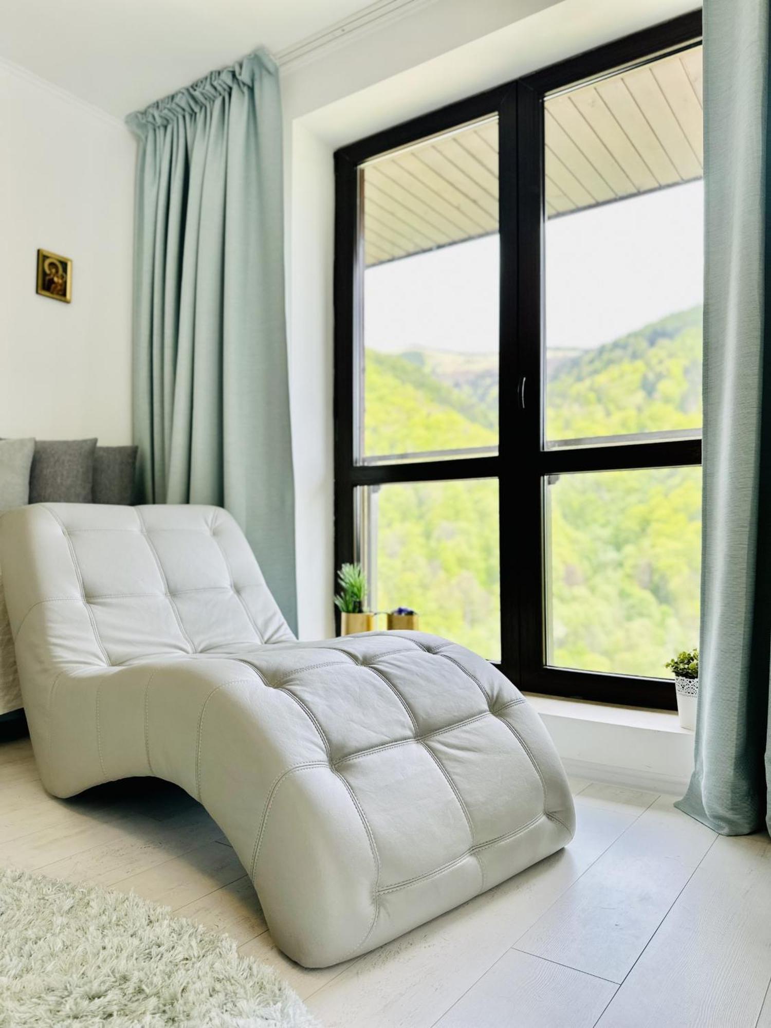 Appartamento Sky Is The Limit Sinaia Esterno foto